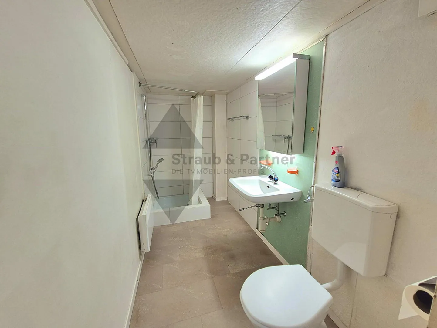 Mehrfamilienhaus mit Potenzial - Foto 6 von 10