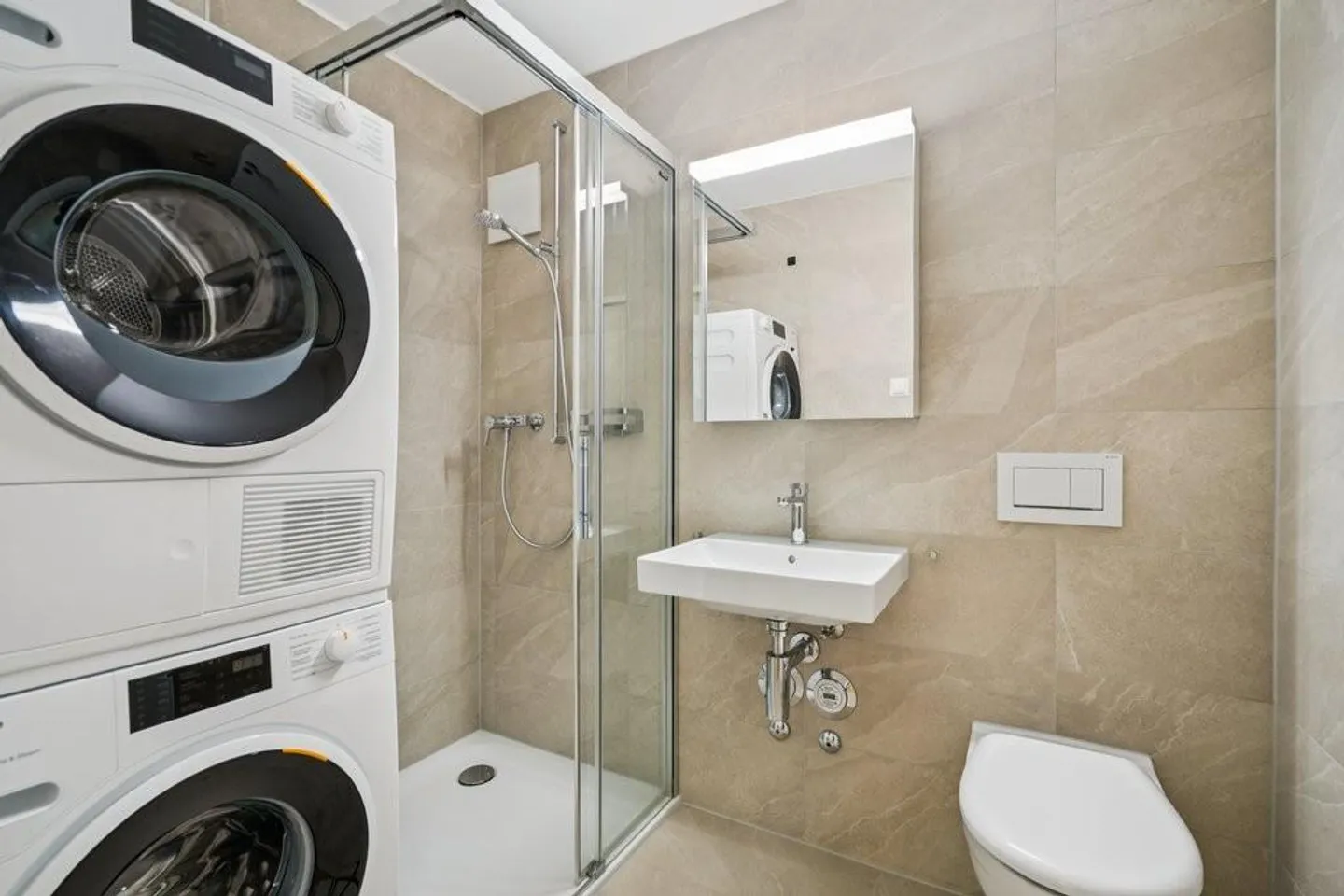 Moderne Wohnung mit Garten - Foto 6 von 7
