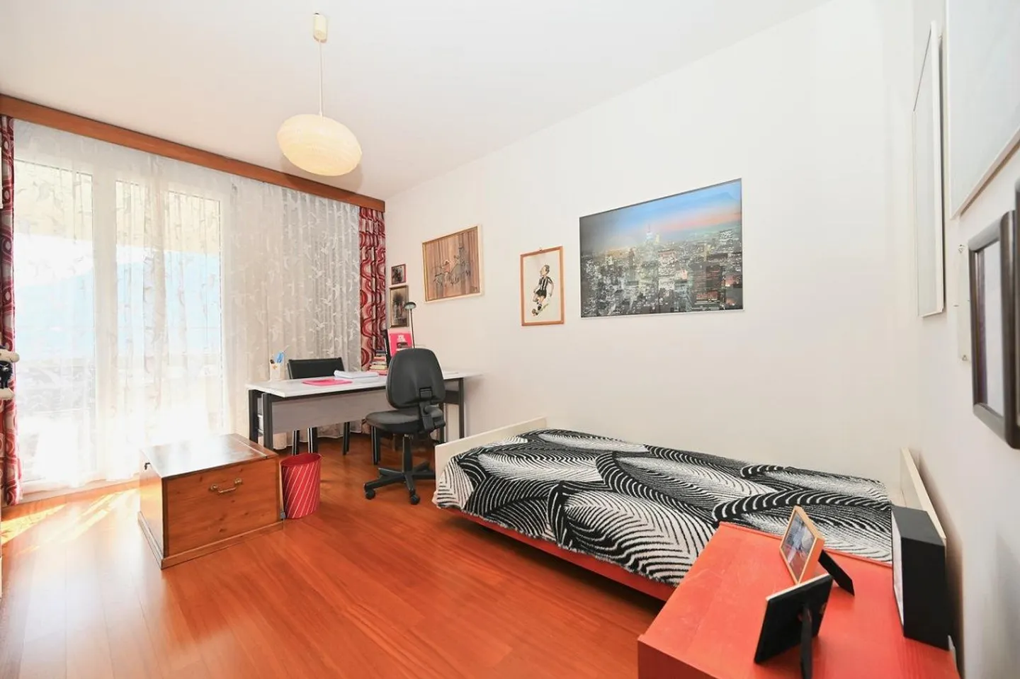 Zweit- oder Erstwohnsitz: Seeblick, viel Platz und Pool - Foto 12 von 15