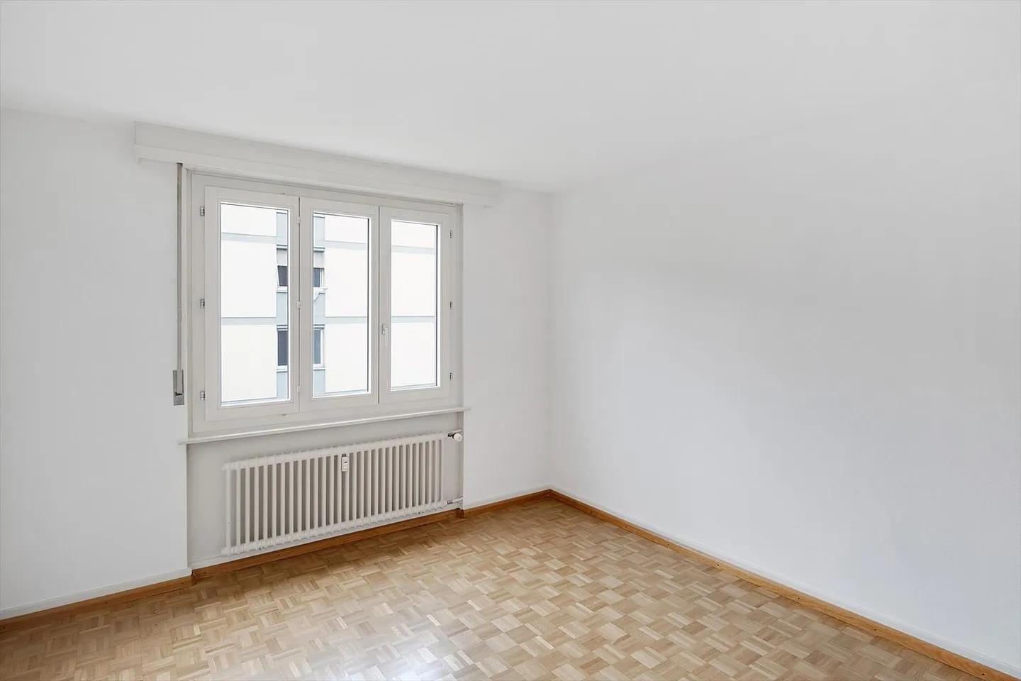 Ruhiges Viertel unterhalb der Innenstadt - Foto 7 von 10