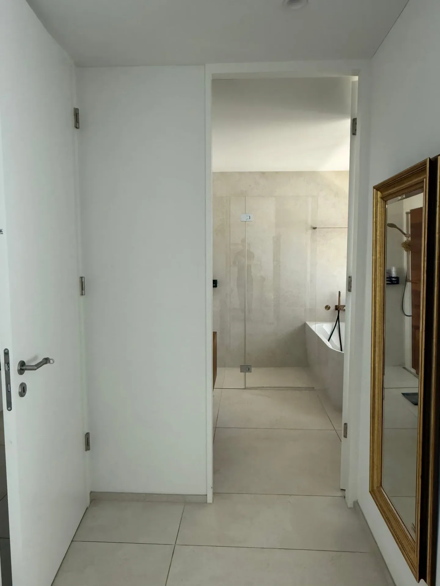 Appartement moderne de 4,5 pièces à Reinach BL - Photo 17 sur 26