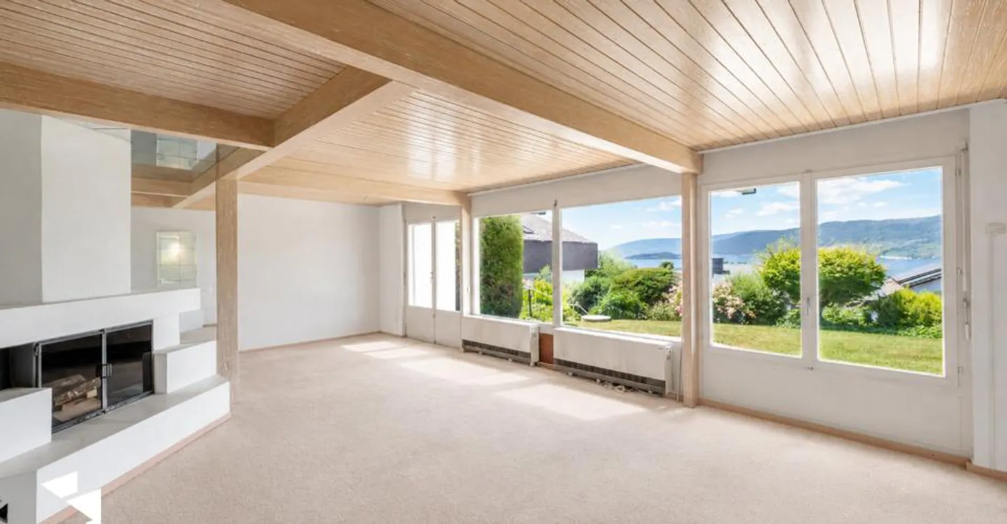 Fehr Immobiliare - Casa unifamiliare di 5,5 stanze ben soleggiata con vista sul lago - Foto 3 di 13