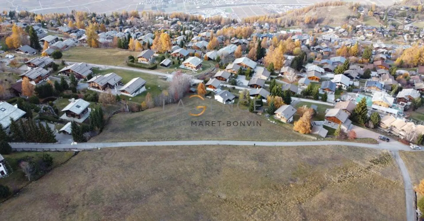 Building Land - Photo 1 of 6