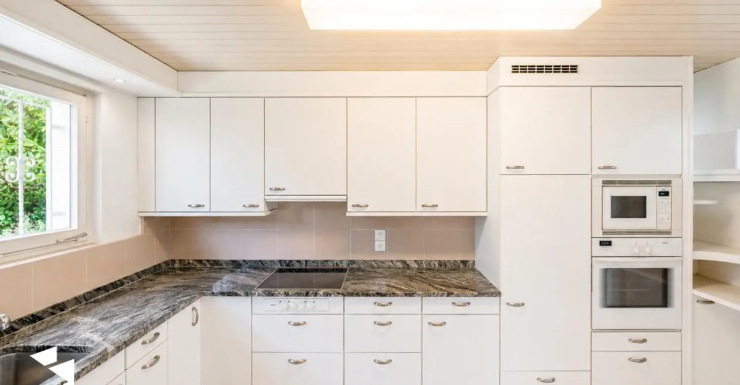 Fehr Immobiliare - Casa unifamiliare di 5,5 stanze ben soleggiata con vista sul lago - Foto 5 di 13