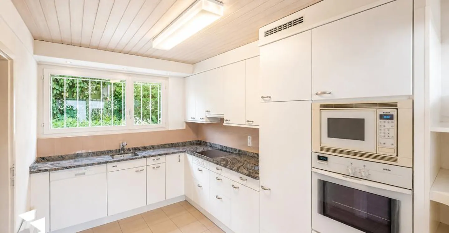 Fehr Immobiliare - Casa unifamiliare di 5,5 stanze ben soleggiata con vista sul lago - Foto 6 di 13