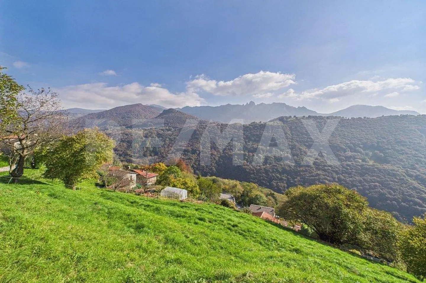 Terreno edificabile con vista panoramica - Foto 7 di 8