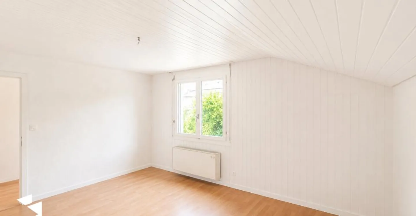 Fehr Immobiliare - Casa unifamiliare di 5,5 stanze ben soleggiata con vista sul lago - Foto 9 di 13