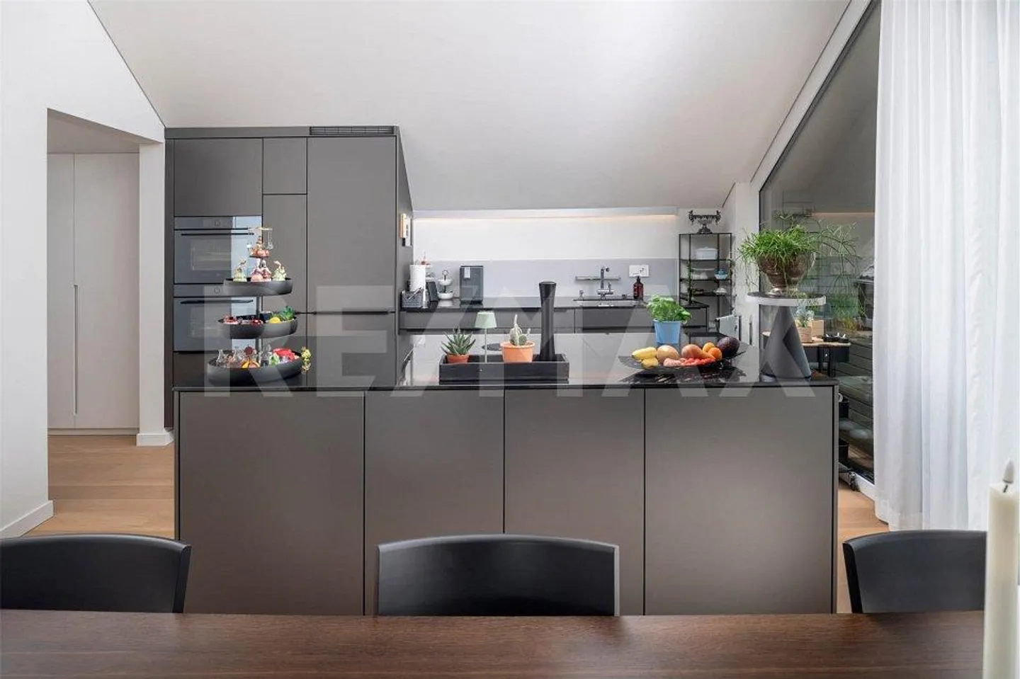 Alone at the top, like new, quiet and with beautiful panoramic views - Photo 4 of 13