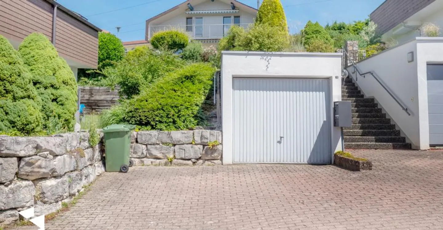 Fehr Immobiliare - Casa unifamiliare di 5,5 stanze ben soleggiata con vista sul lago - Foto 12 di 13