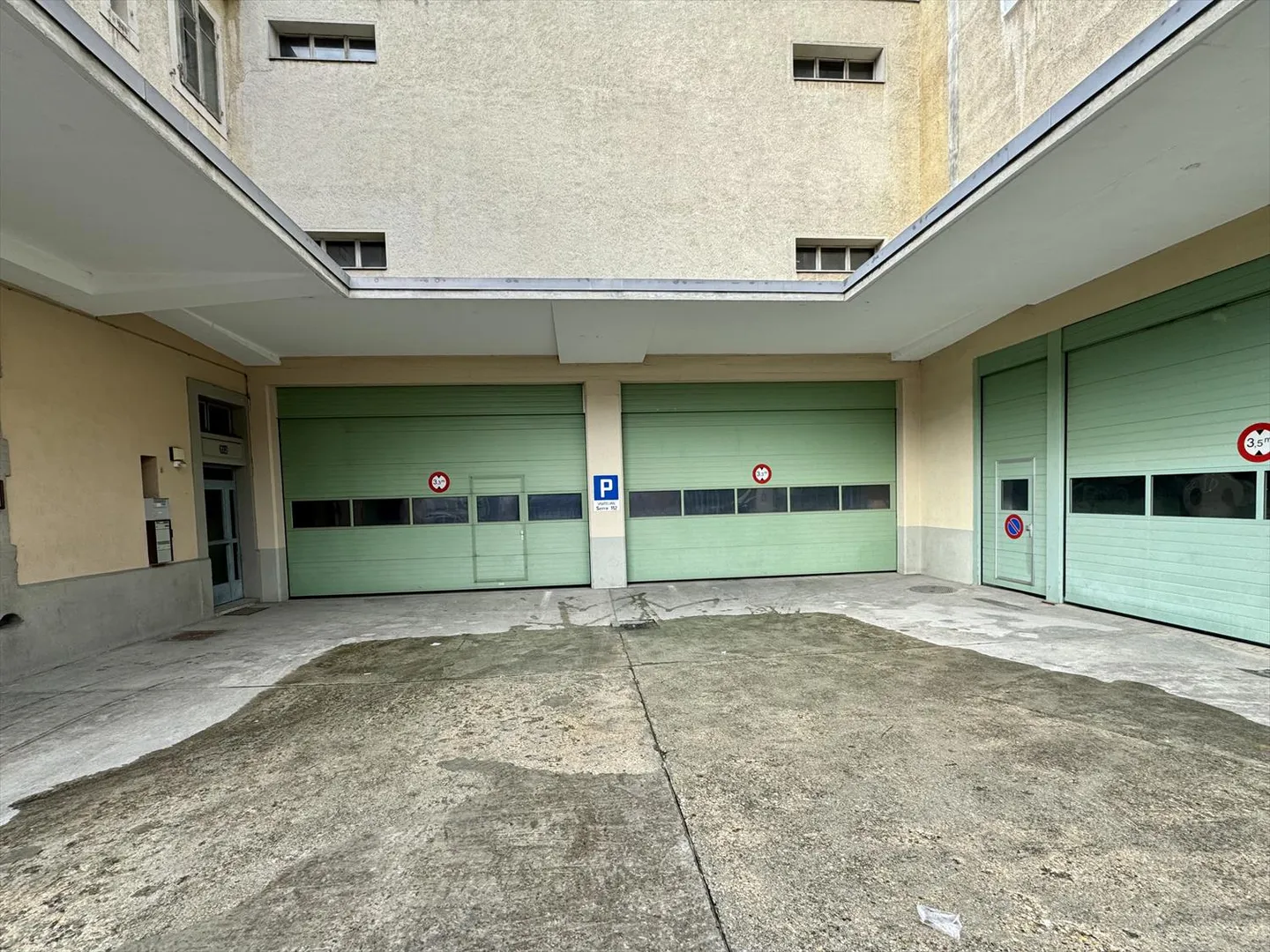 Immeuble mixte - Photo 4 sur 9