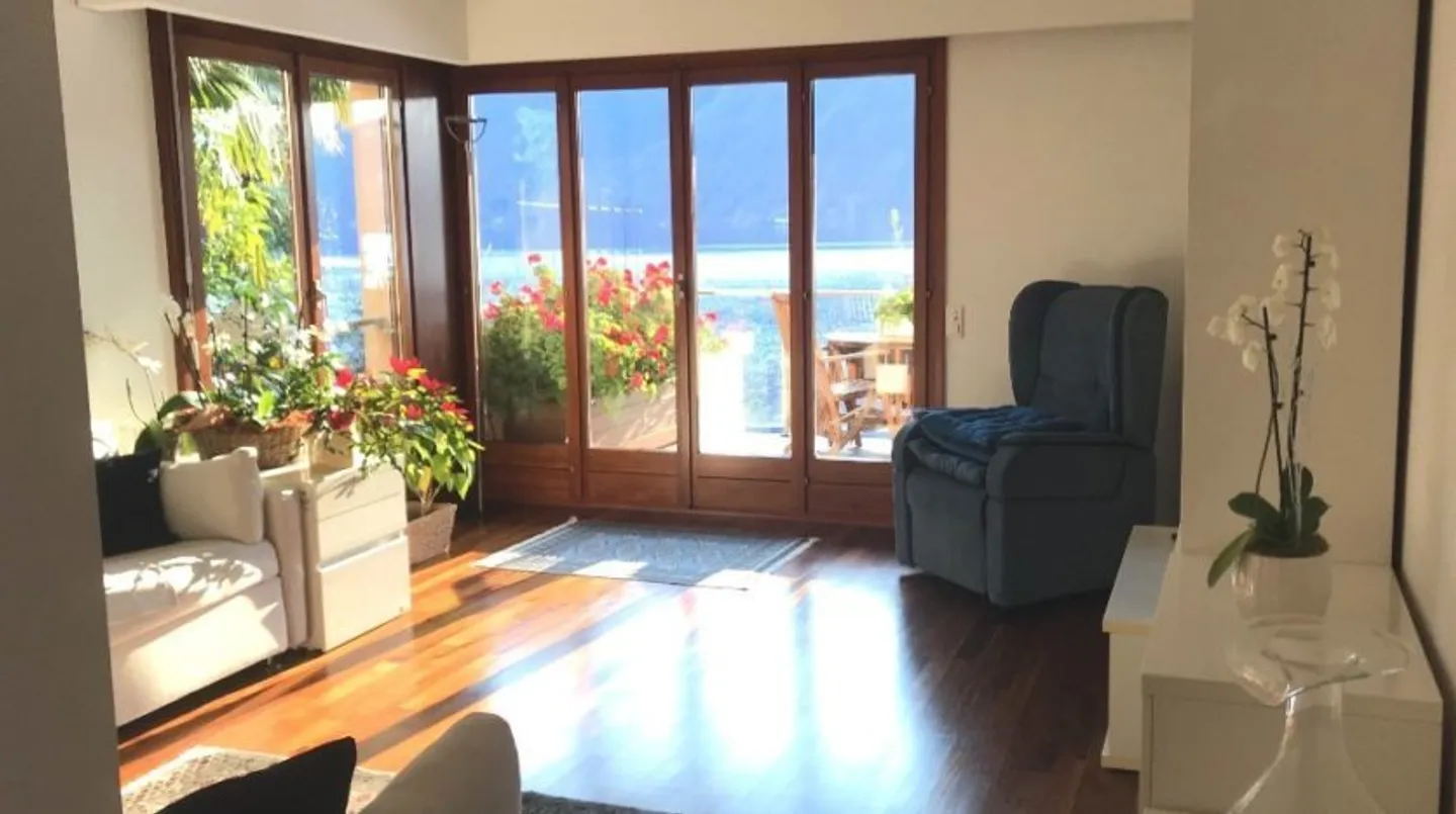 CASTAGNOLA
Appartamento ammobiliato 3.5 locali fronte lago - Foto 6 di 9