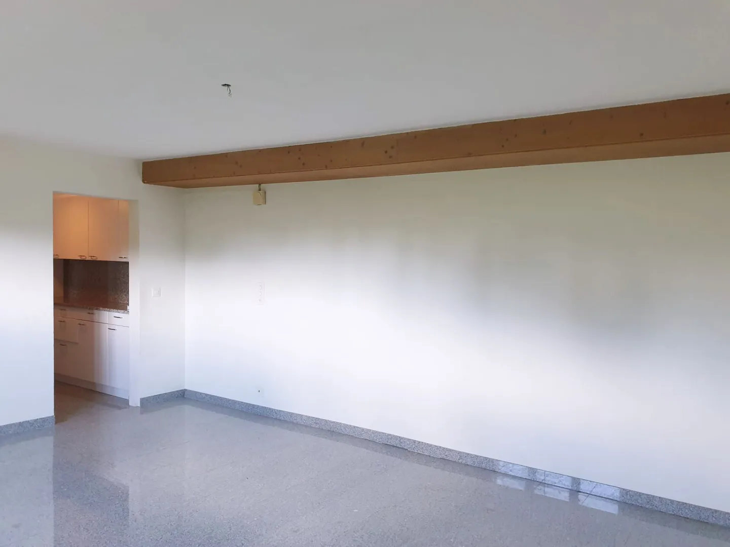 Sehr ruhiges Wohnen oder Arbeiten im Soussol - Foto 6 von 12