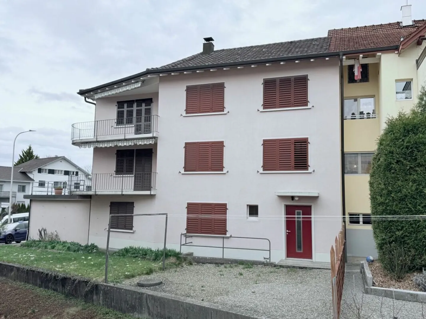 Casa Plurifamiliare con Grande Potenziale - Foto 3 di 20
