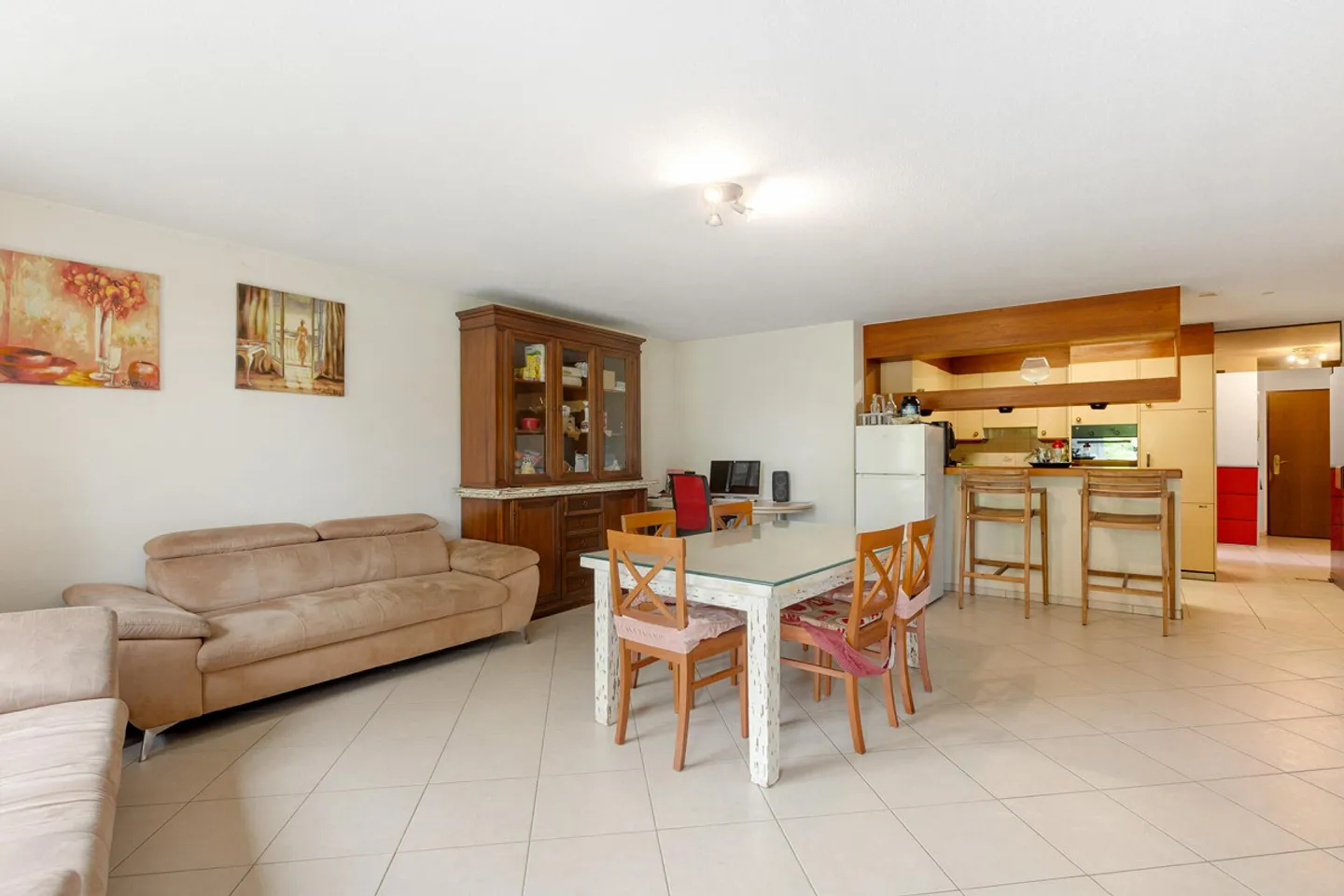 Helle 4.5-Zimmer-Wohnung - Foto 2 von 15