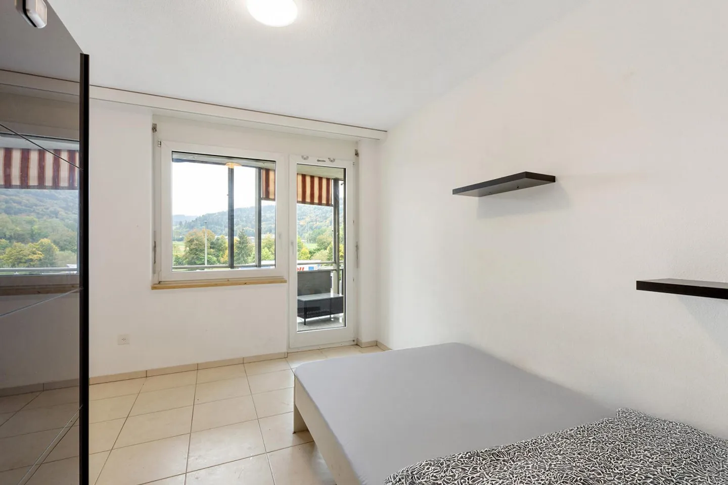 Helle 4.5-Zimmer-Wohnung - Foto 7 von 15