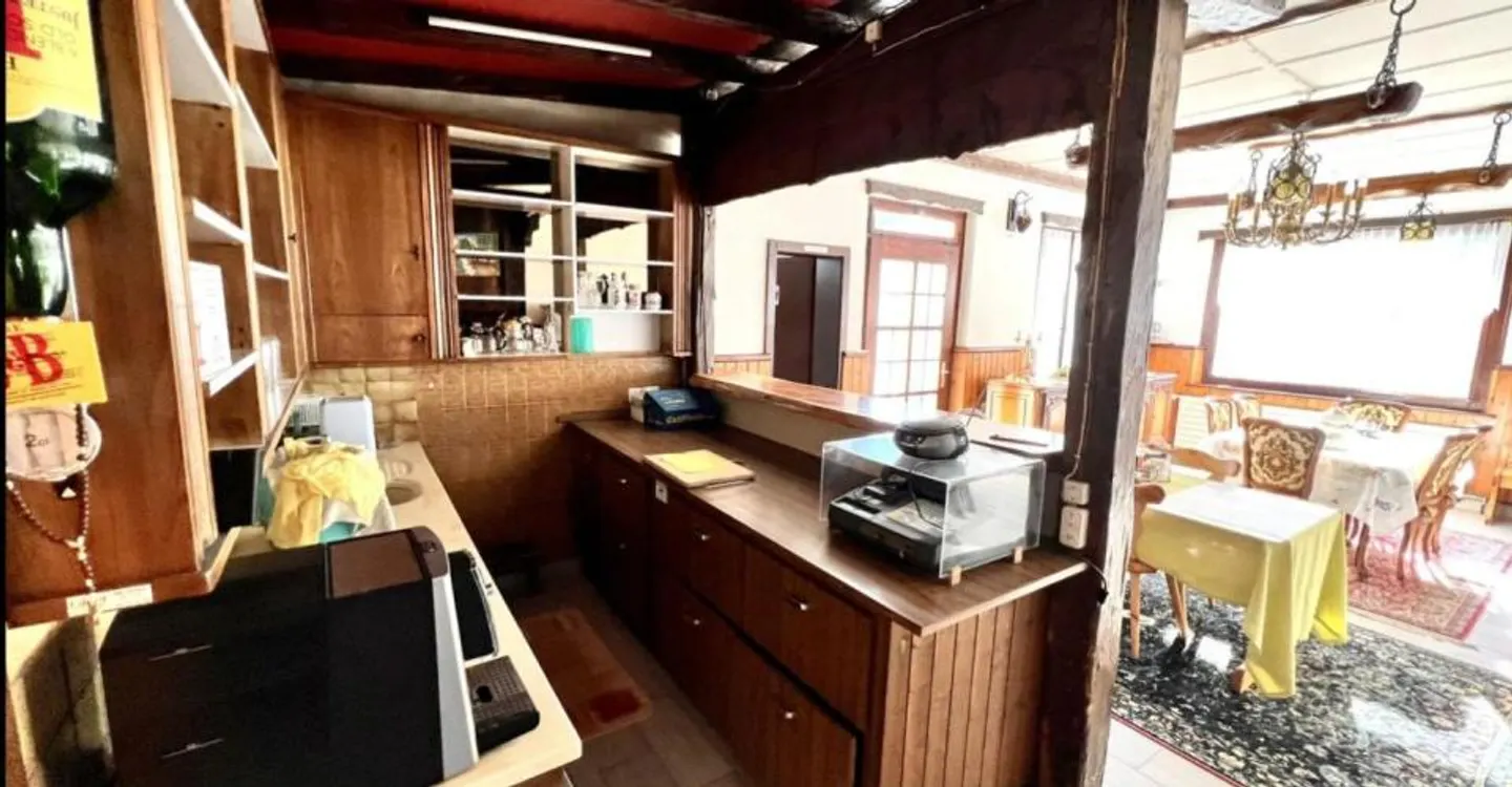 Casa di Villaggio con Grande Potenziale - Foto 7 di 11