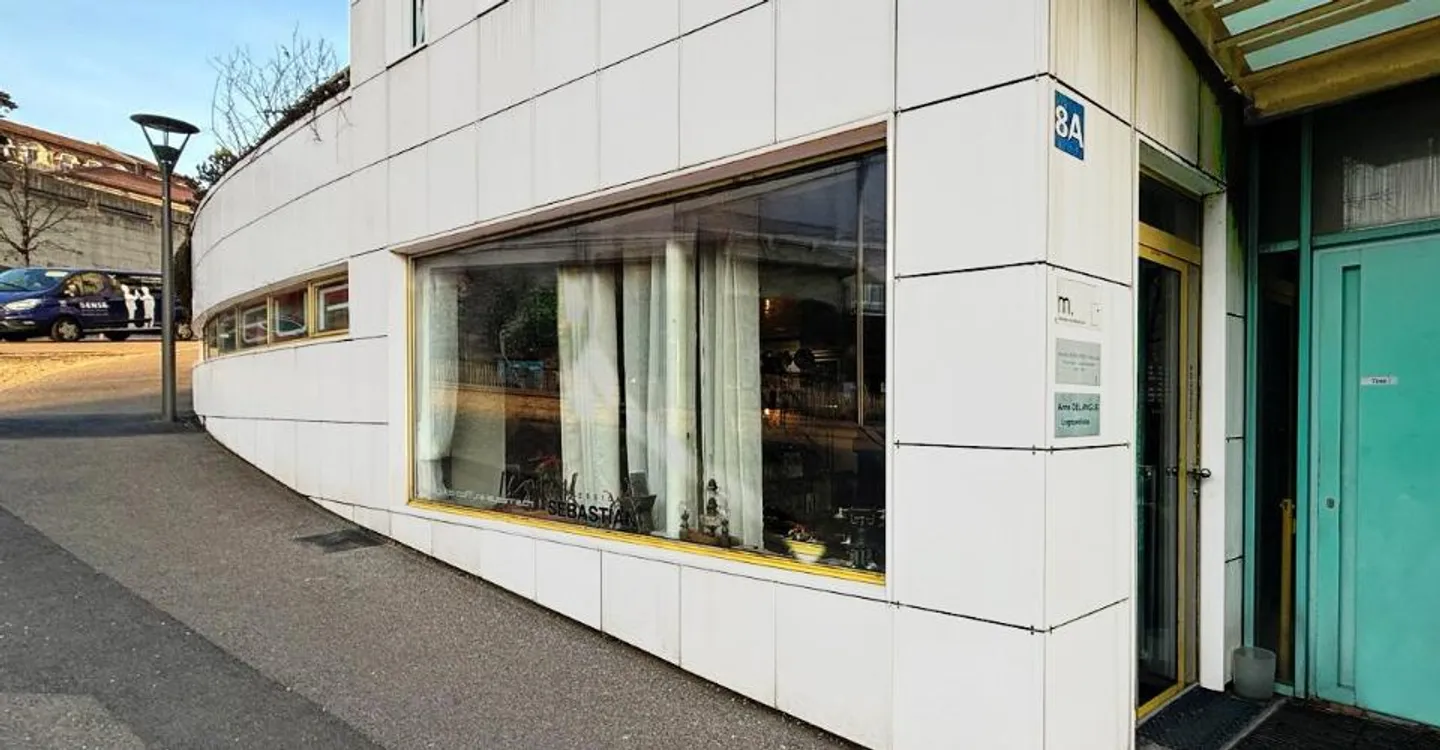 Spazio Commerciale a Chailly - Foto 4 di 6