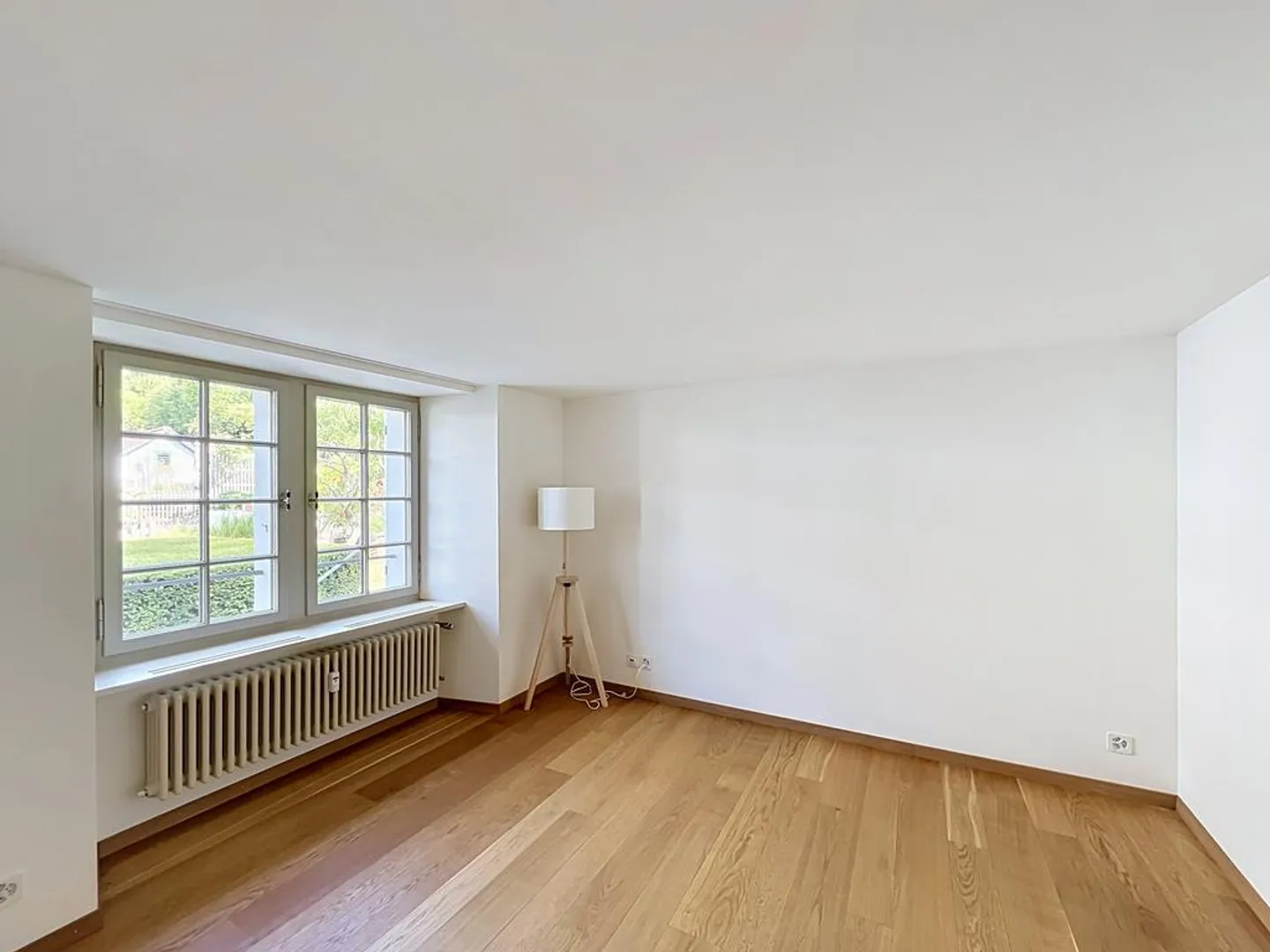 Beautiful unique 3.5-room maisonette apartment in a winemaker's house - Photo 10 of 11