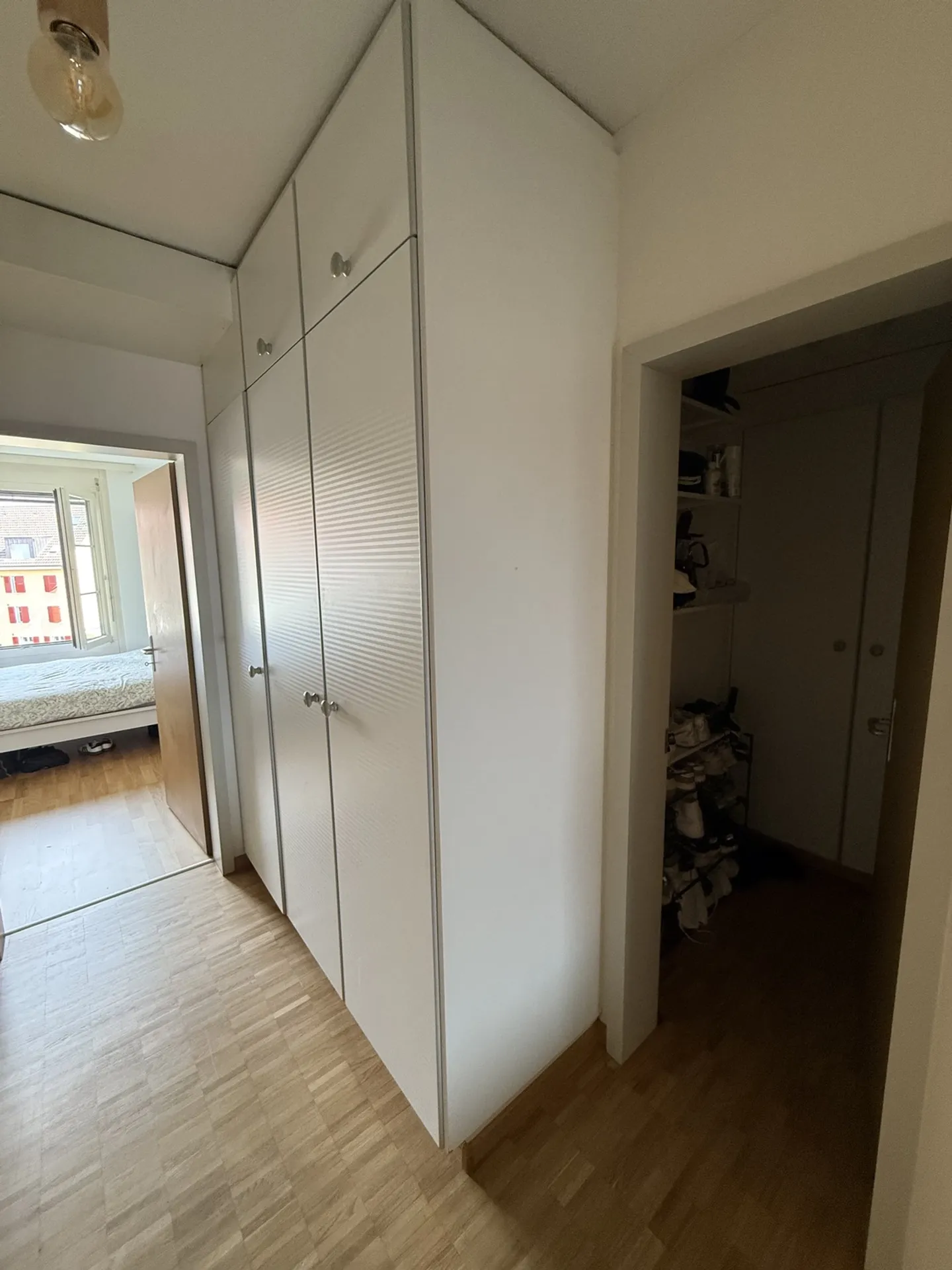 Appartamento spazioso con balcone - Foto 9 di 9