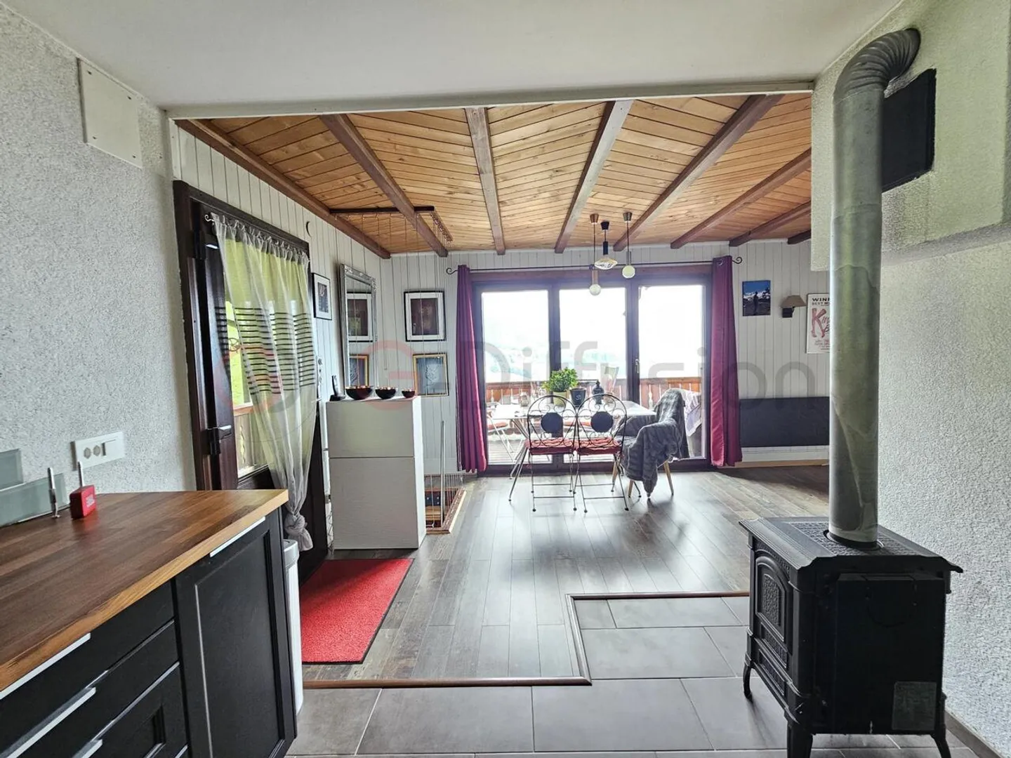 Splendide chalet avec vue panoramique sur le lac et les alpes - Photo 8 sur 12