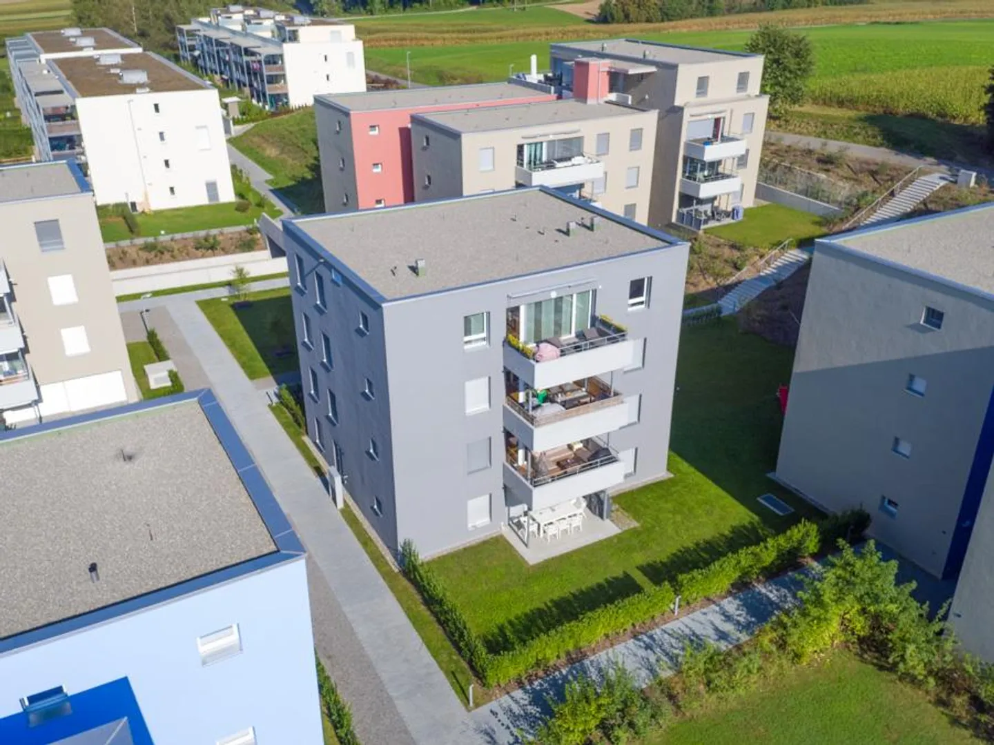 Appartamento luminoso in quartiere familiare cercasi? - Foto 1 di 12