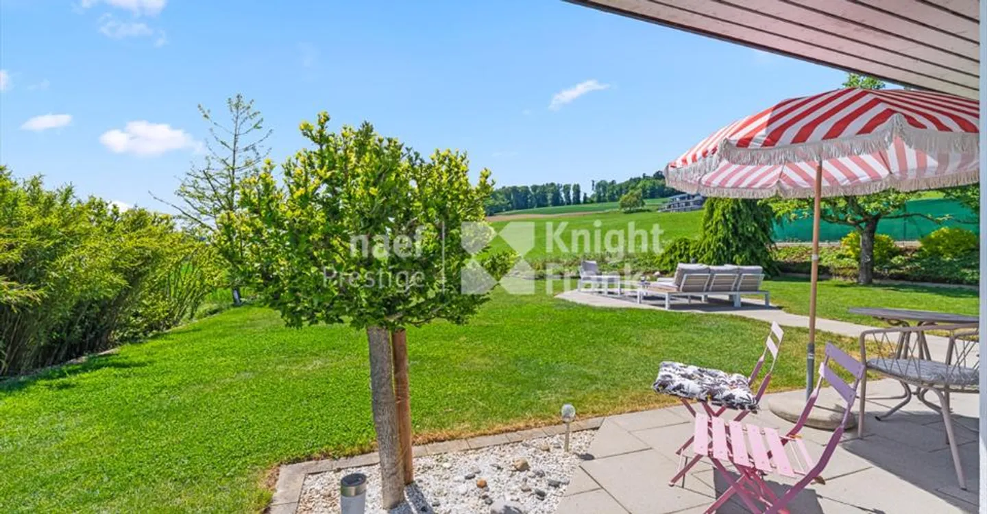 Einzelvilla mit 6 Zimmern und atemberaubendem Blick zu verkaufen in Lossy - Foto 4 von 10