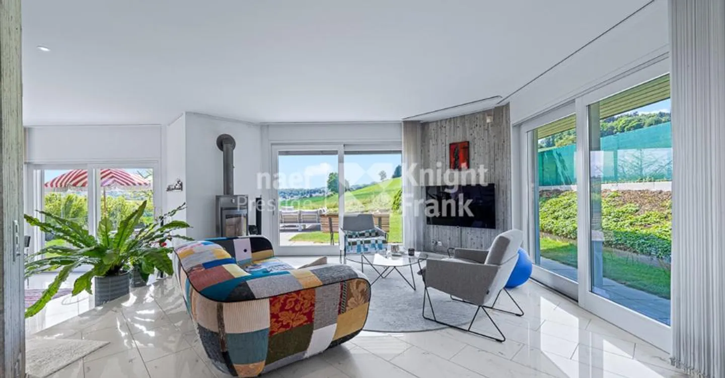 Einzelvilla mit 6 Zimmern und atemberaubendem Blick zu verkaufen in Lossy - Foto 6 von 10
