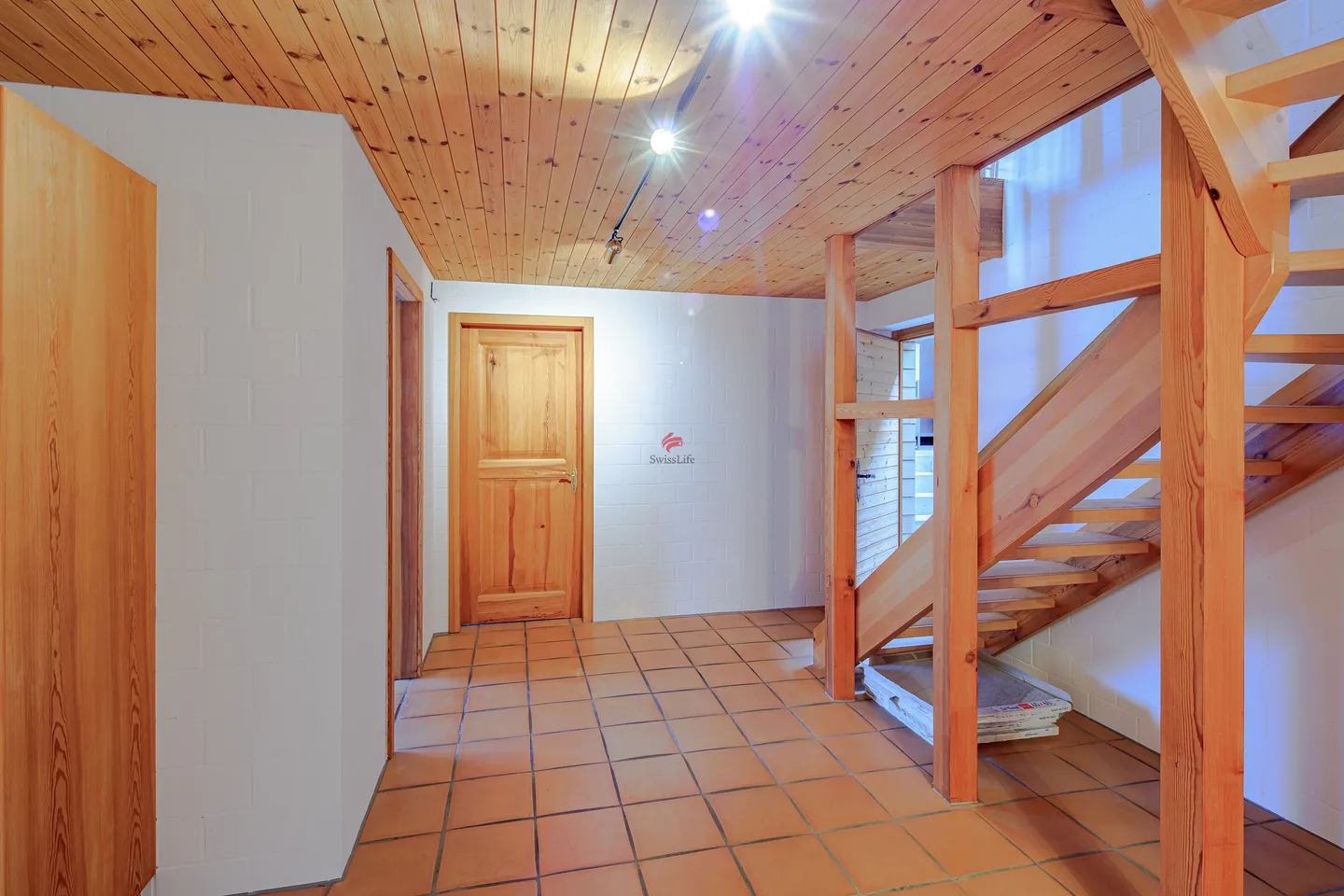 Charming Renovated Chalet - Photo 4 of 9