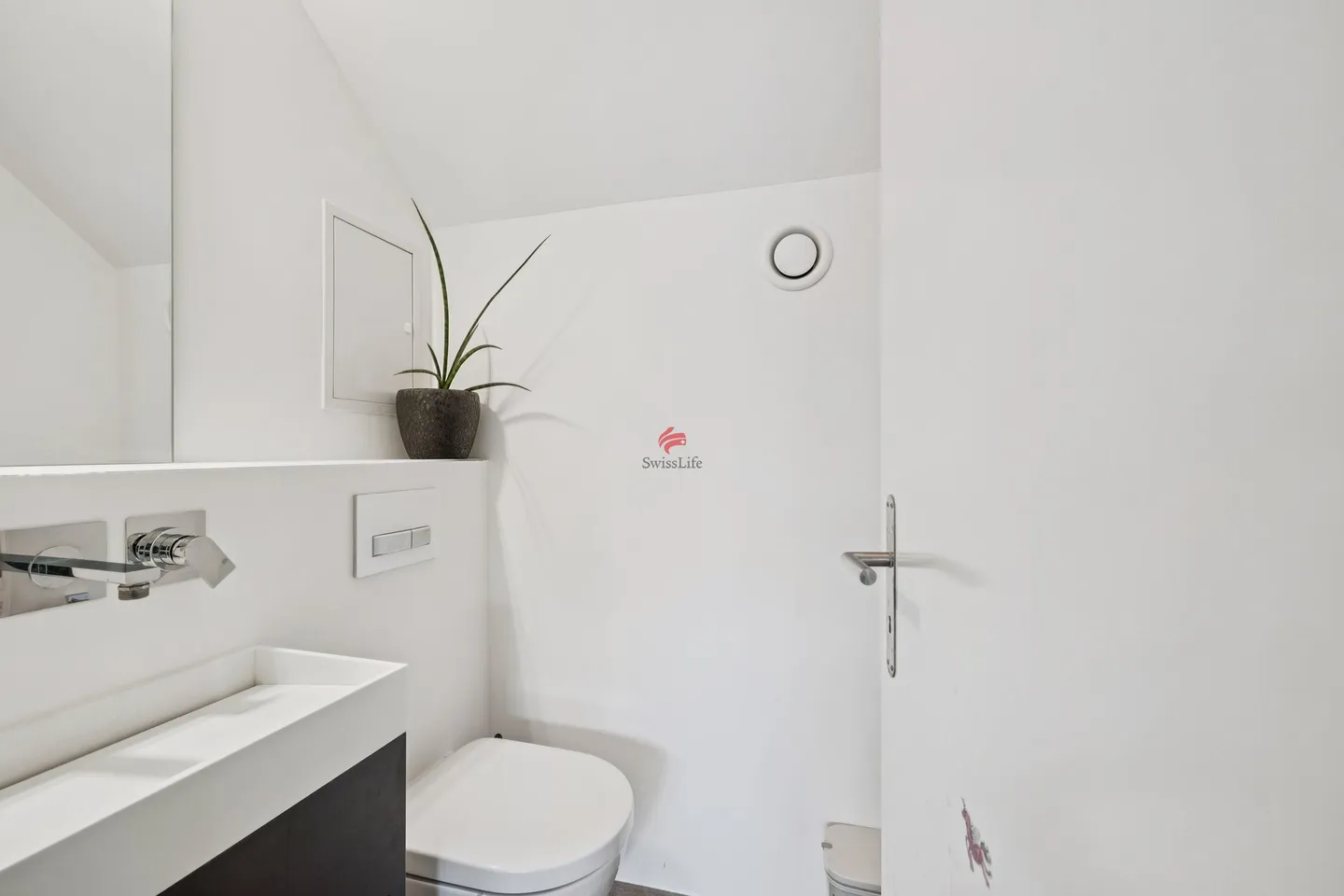 Vivere moderno in una posizione centrale con balcone - Foto 8 di 11