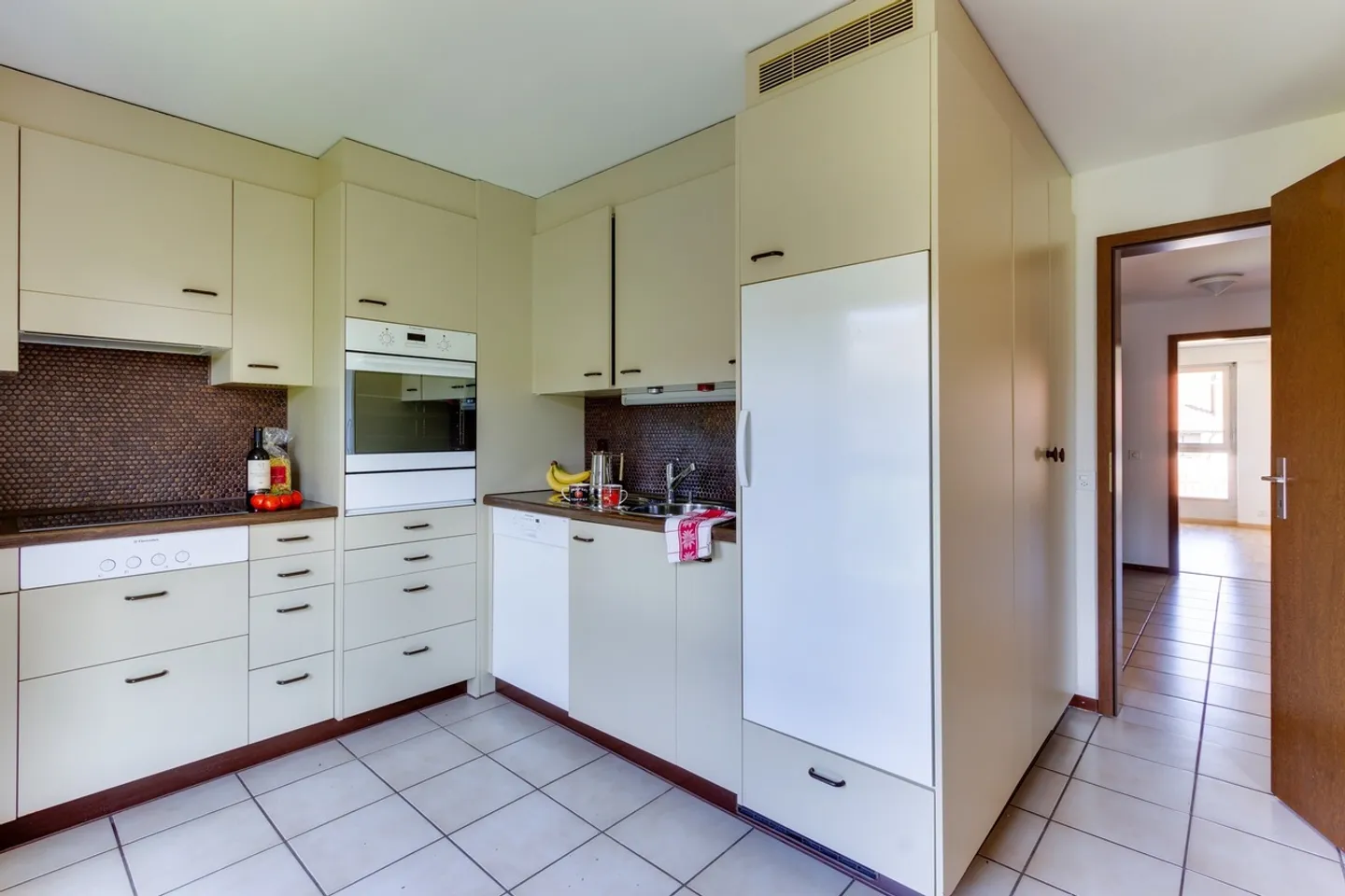 Familienfreundliche Wohnung mit Garten - Foto 4 von 13