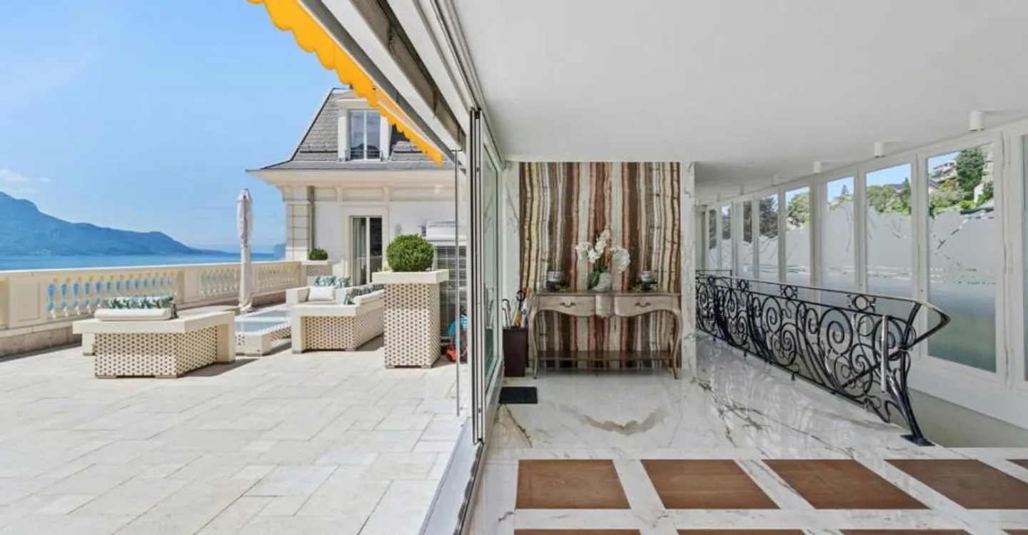 Penthouse de luxe avec vue sur le lac - Photo 4 sur 12