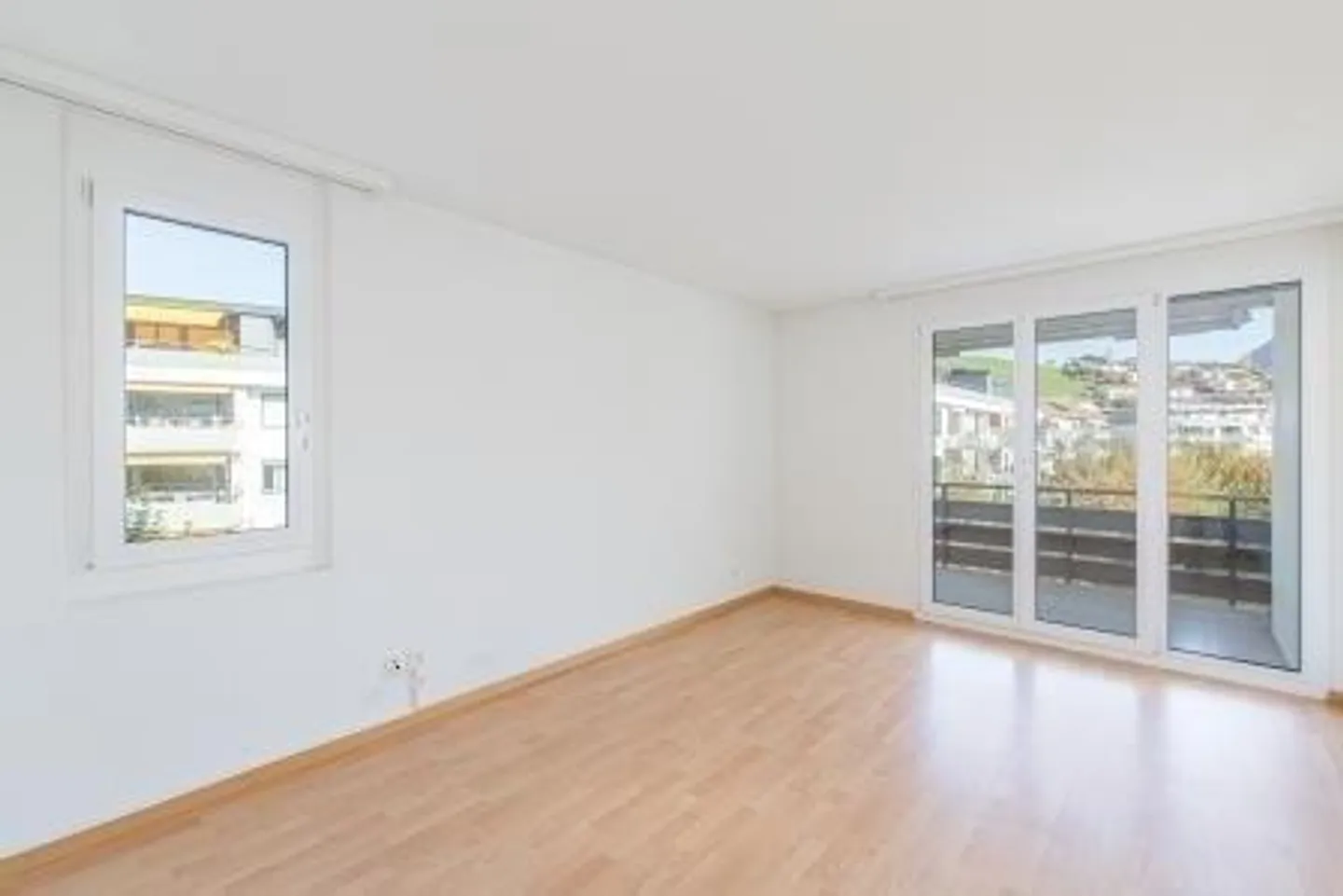 Prochain arrêt - Quartier Widspüel - Photo 7 sur 9