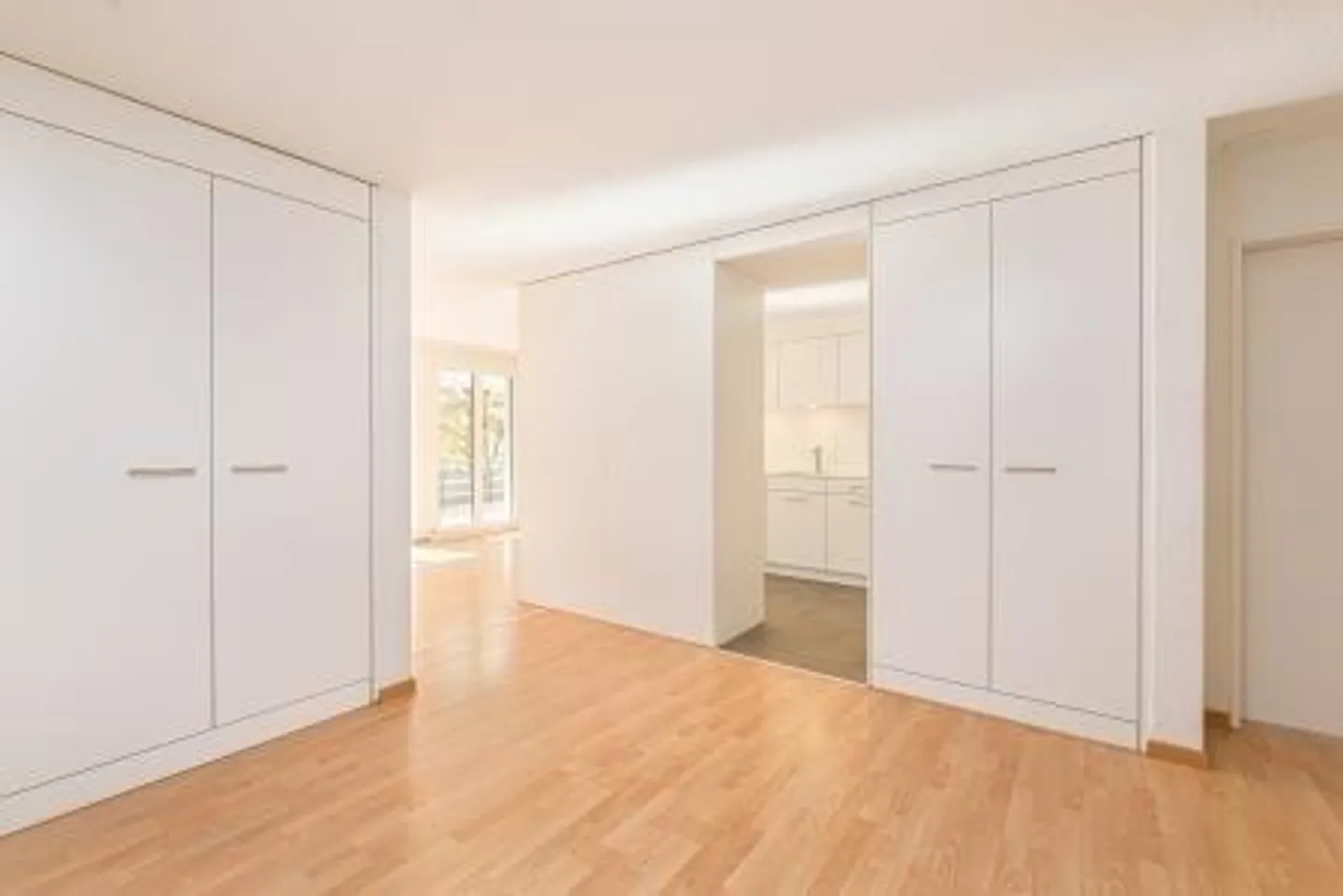 Prochain arrêt - Quartier Widspüel - Photo 9 sur 9