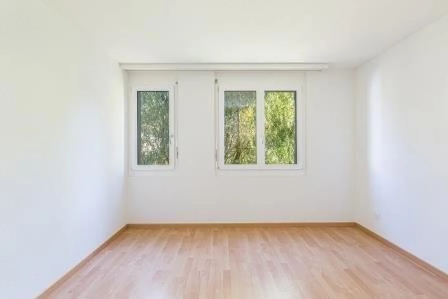 Prochain arrêt - Quartier Widspüel - Photo 6 sur 9