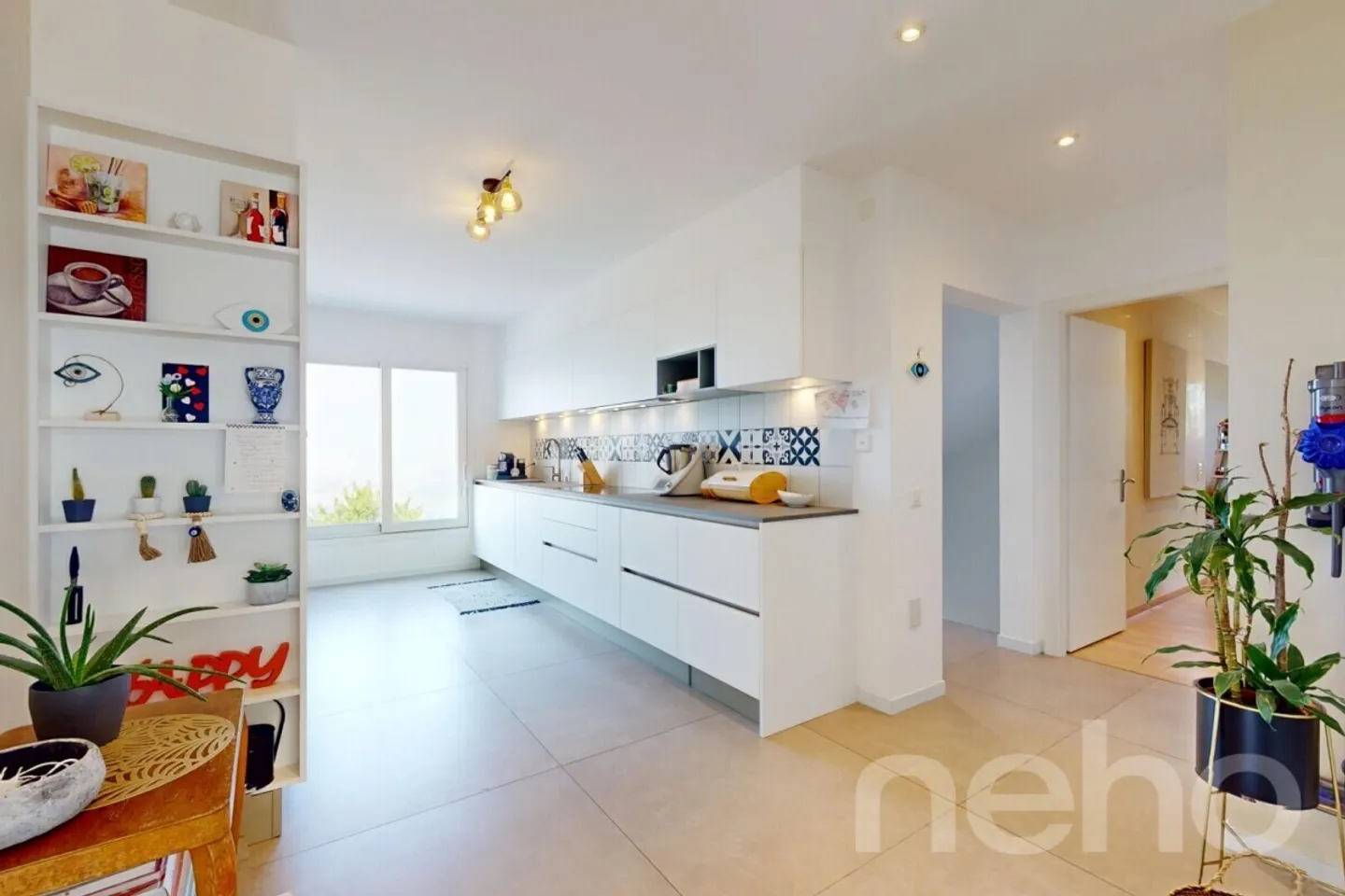 Contemporary villa with panoramic view and privileged living environment - Photo 11 of 12