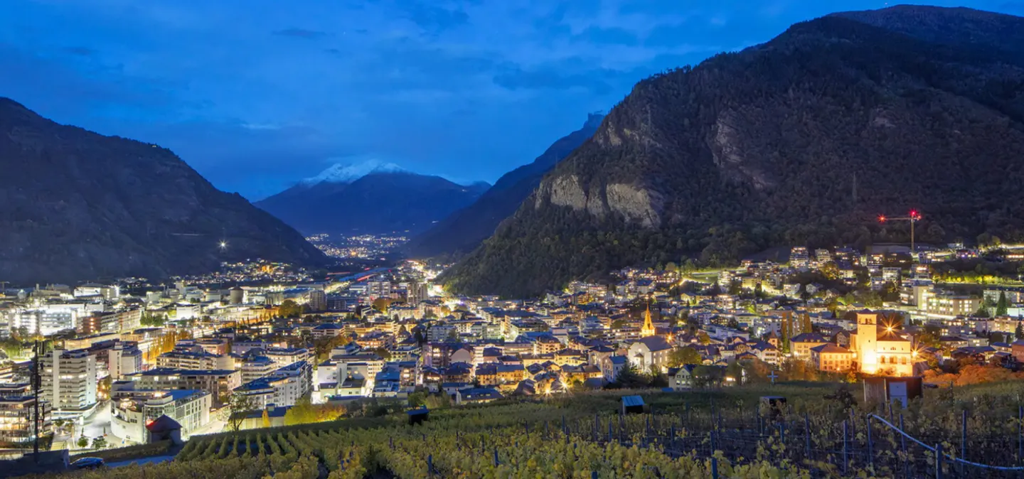 Appartamento moderno di 4½ locali con terrazza a Visp - affitto a lungo termine - Foto 12 di 13