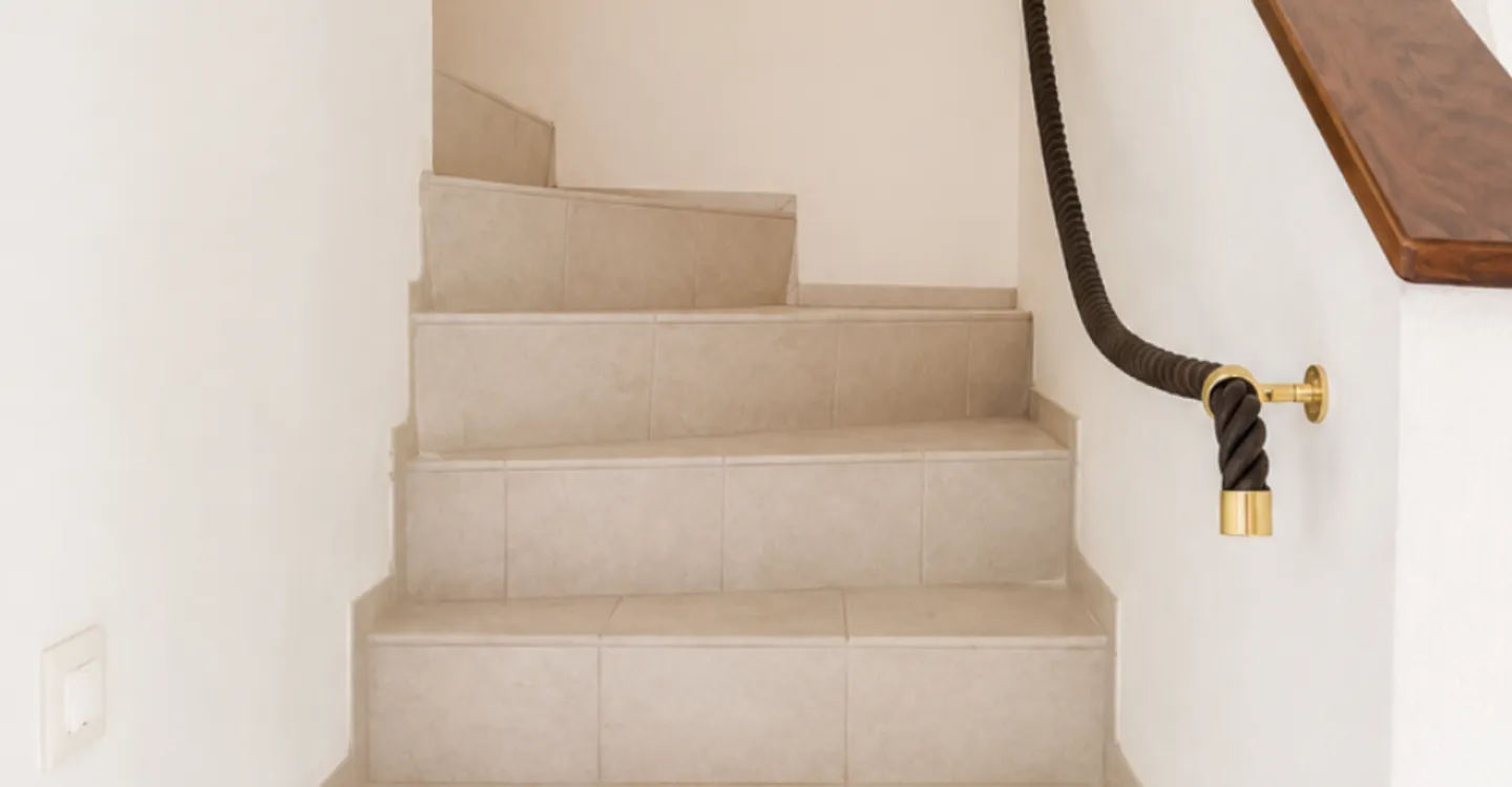 Fully Renovated Semi-Detached Villa Located in the Residential Municipality of Corsier - Photo 7 of 9