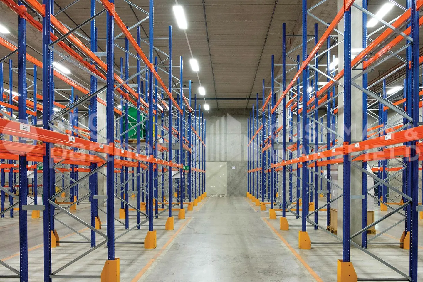 Grenet 21 - Magazzini logistici, attività artigianali e uffici moderni con terrazza - Foto 5 di 13