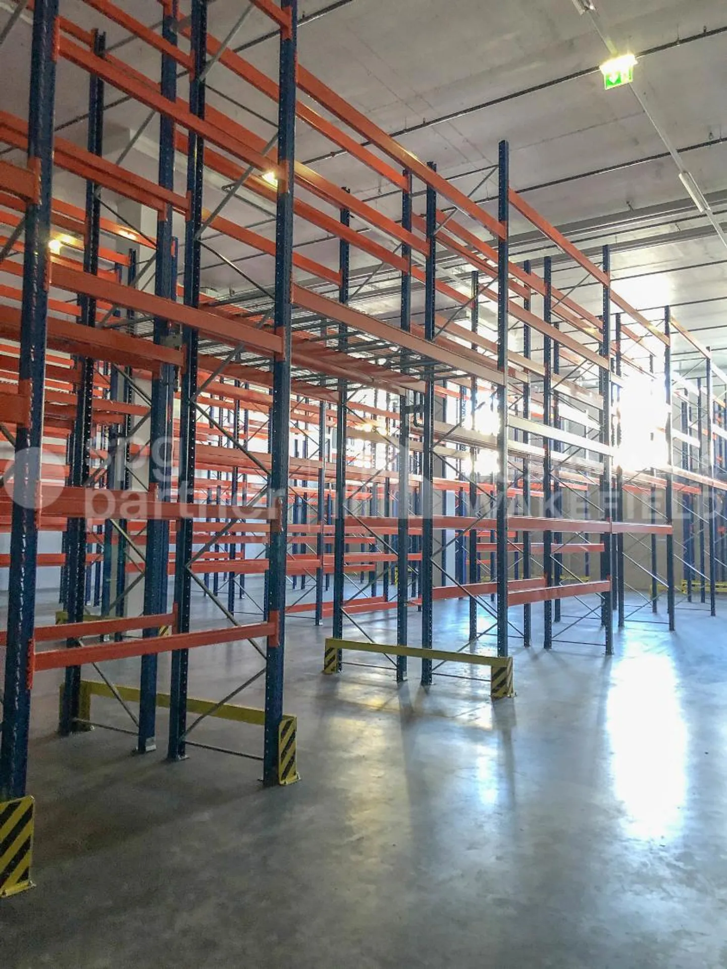 Grenet 21 - Magazzini logistici, attività artigianali e uffici moderni con terrazza - Foto 11 di 13