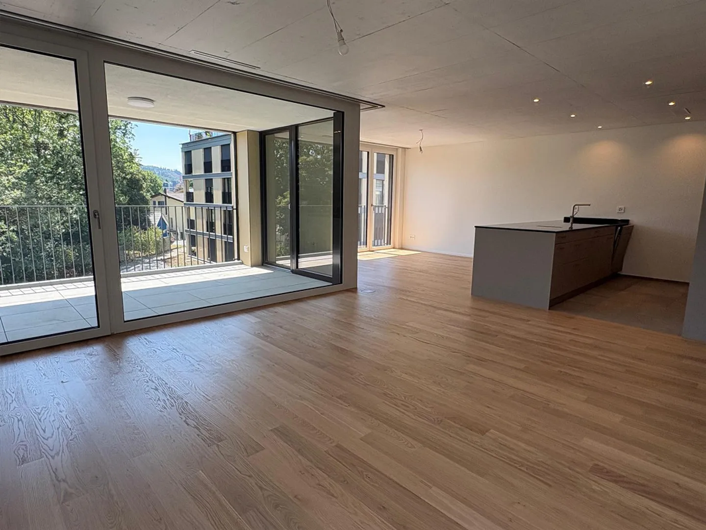 Appartements spacieux de 4,5 pièces avec standard de propriété - Photo 1 sur 8