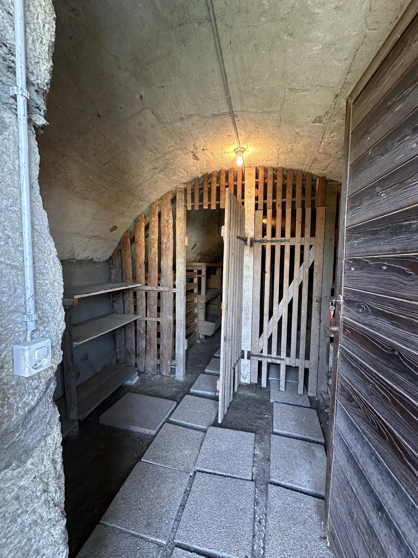 Auf der Suche nach Büro-, Lager- oder Bastelräumen? – Bei uns werden Sie fündig! - Foto 9 von 12