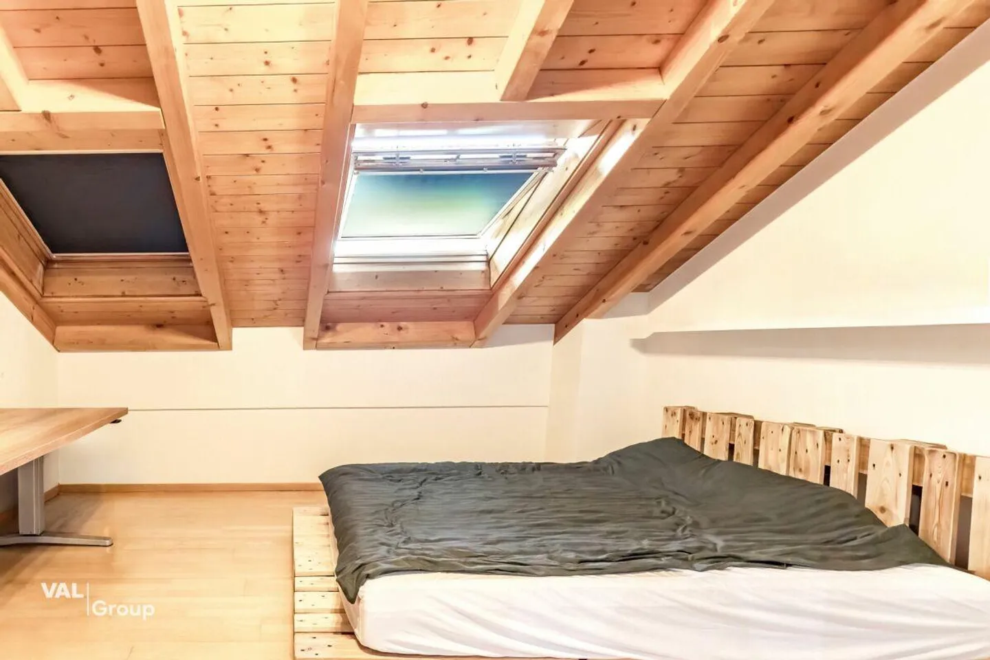 Charmant Appartement Sous Les Toits - Photo 4 sur 14
