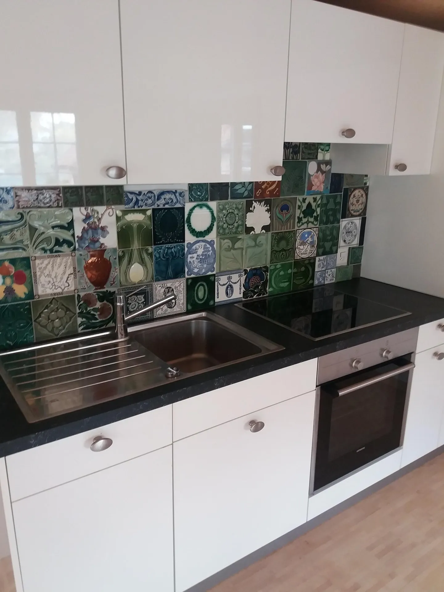 Charming 2.5 Room Apartment in a Beautiful Location - Photo 9 of 12