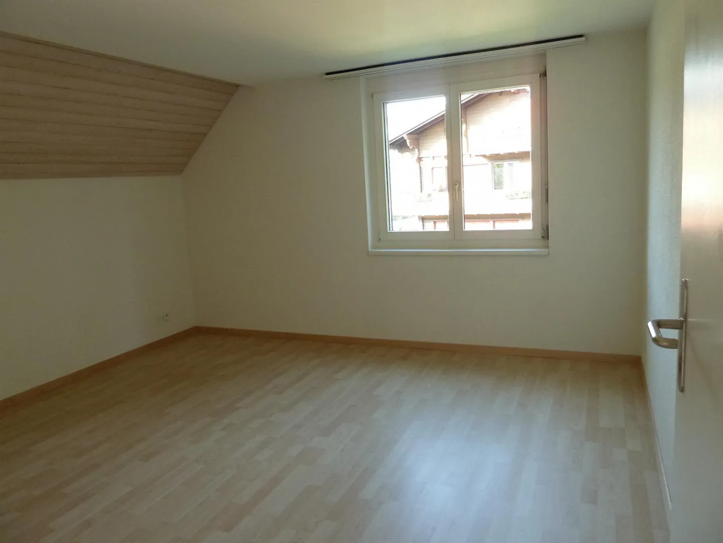 Charmant und gepflegte Wohnung mit Schwedenofen - Foto 4 von 9