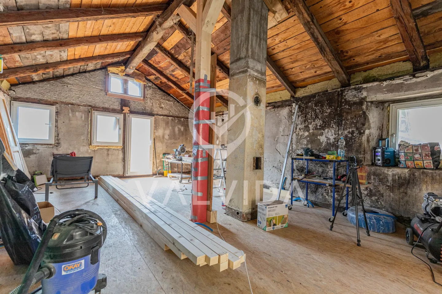 Progetto di ristrutturazione casa unifamiliare a Getwing - pronto per l'occupazione estate 2026 - Foto 5 di 14