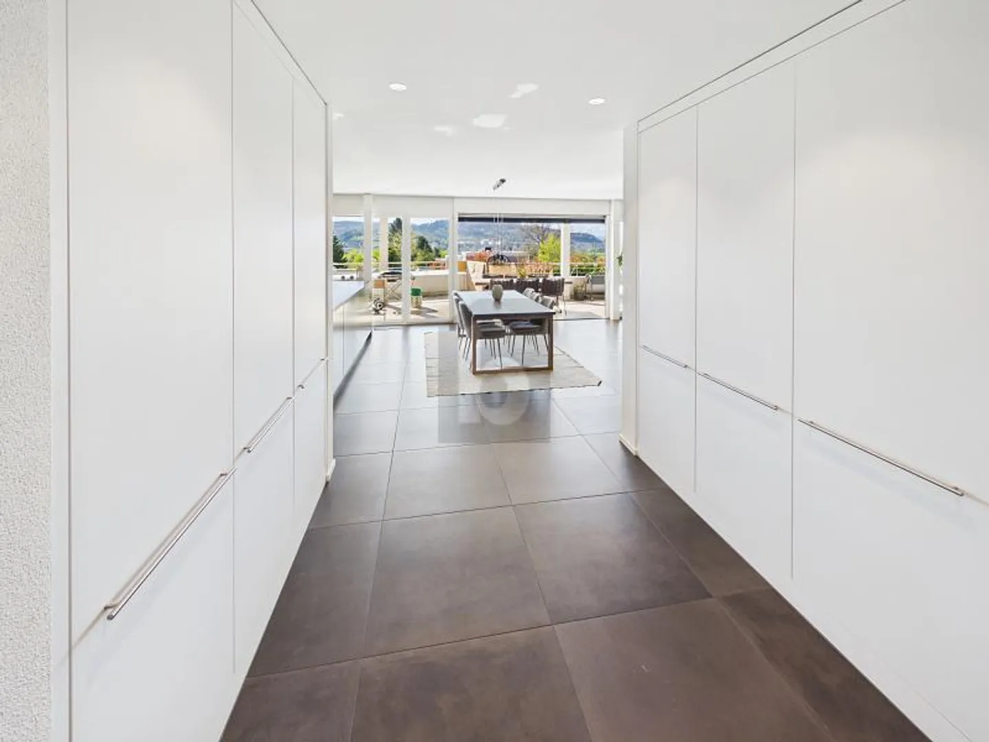 Apartment with terrace 6.5 rooms - Photo 4 of 6