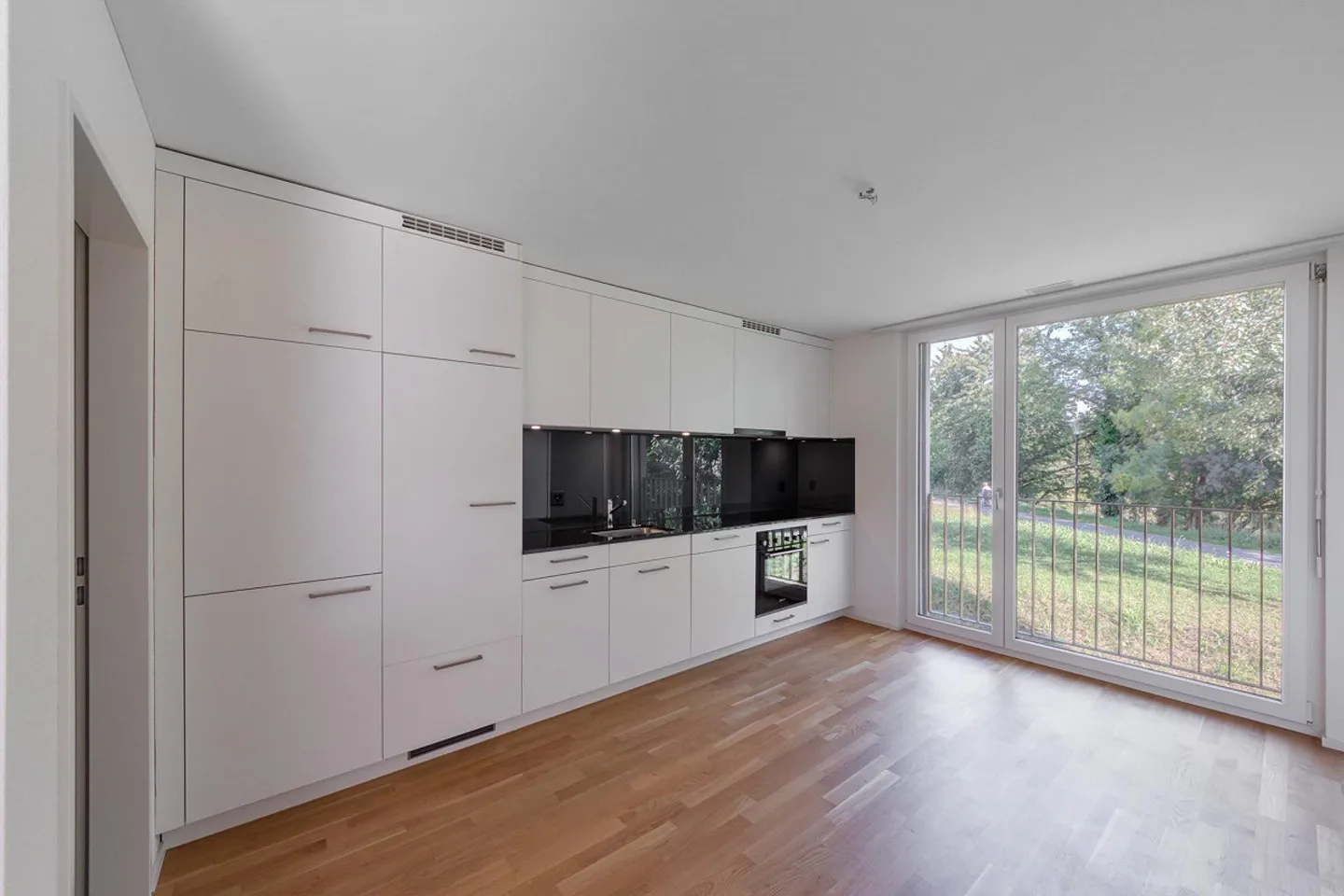 Appartamento attraente di 2,5 locali in posizione centrale a Lenzburg - Foto 2 di 5
