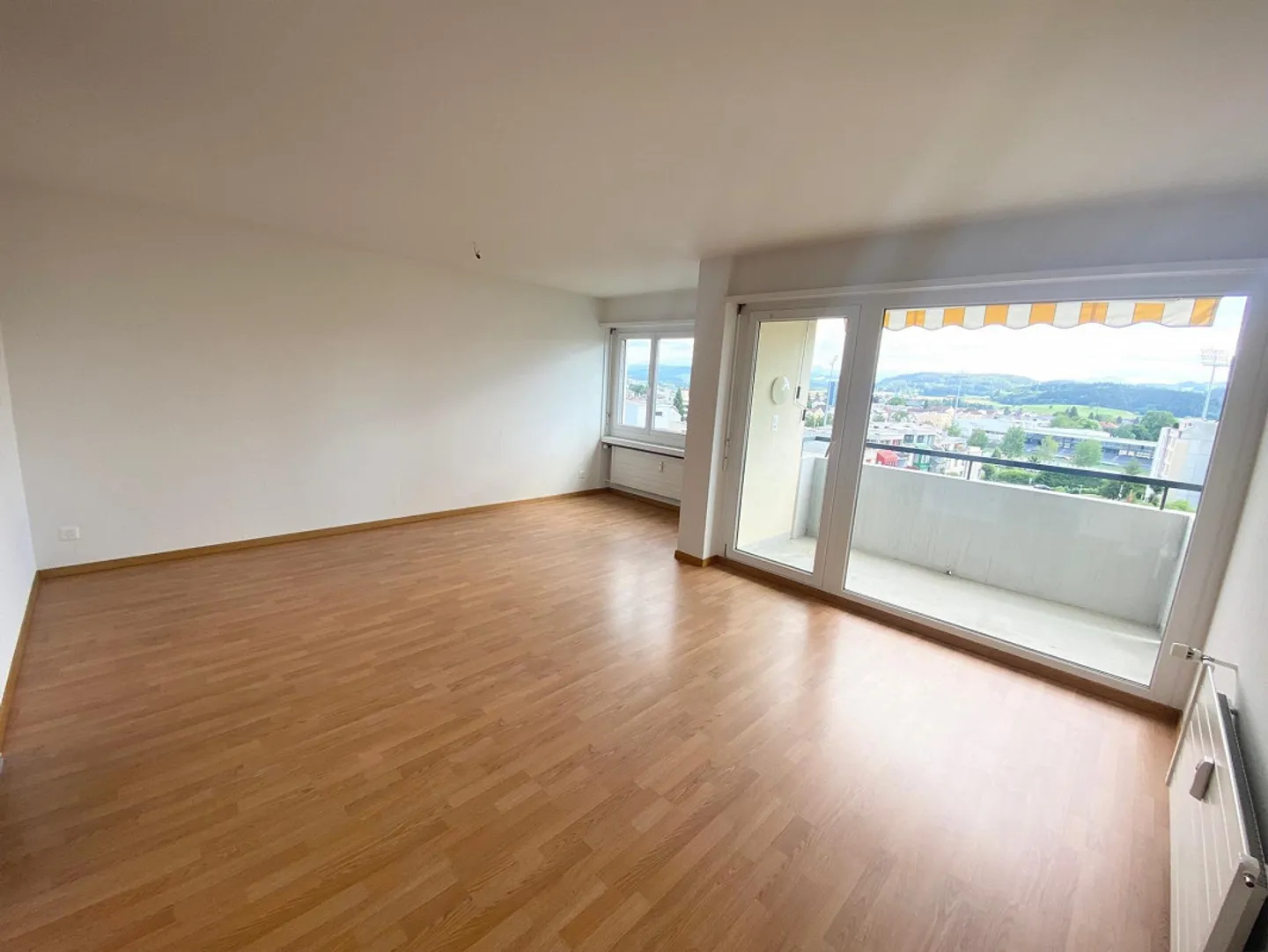 Great single apartment near Wil train station - Photo 4 of 5