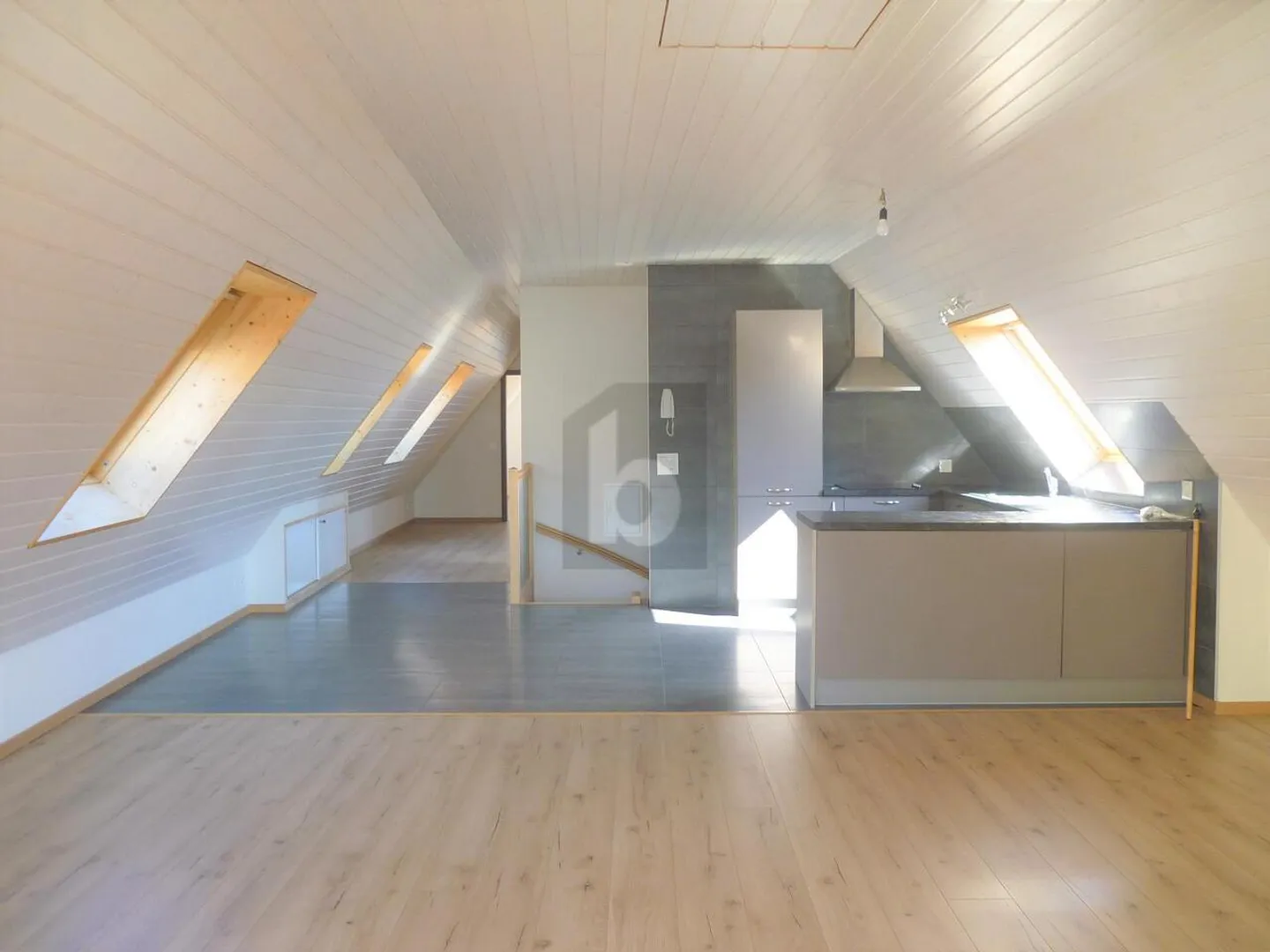 Charm and Modernity Under the Roof - Photo 3 of 6