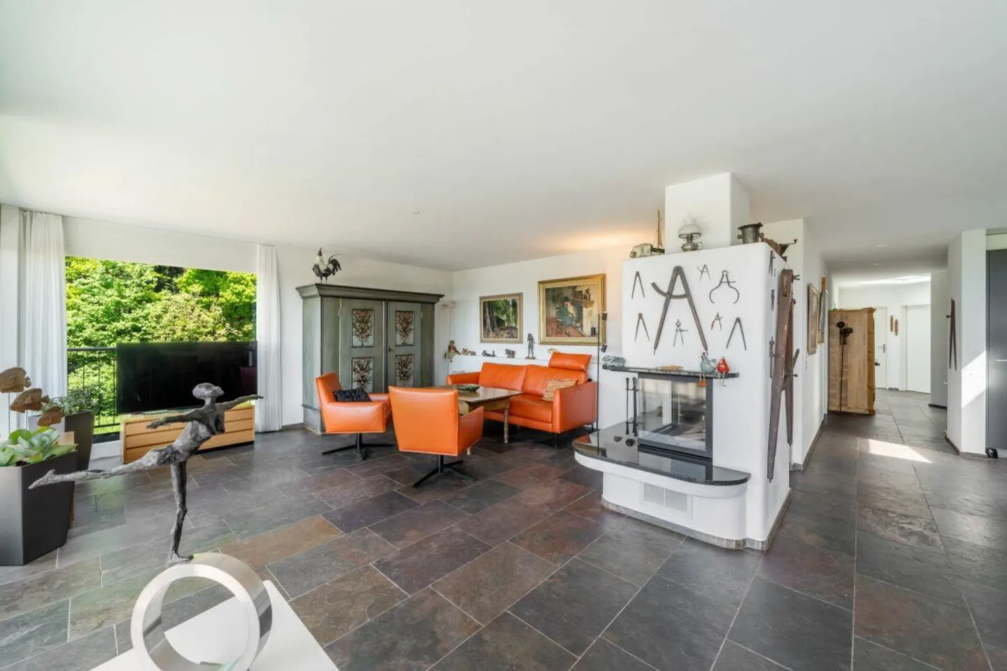 Representative, modern terrace apartment with unobstructed Alpine panorama - Photo 3 of 8